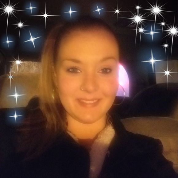 Meet your Posher, Amy - Picture 1 of 1